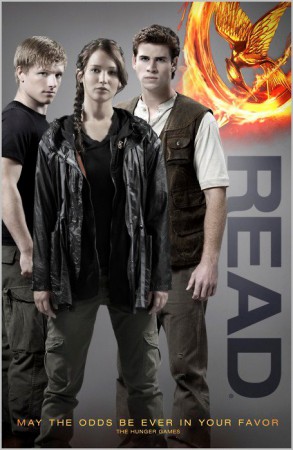 Peeta, Katniss y Gale para el libro Los Juegos del Hambre: Official Illustrated Movie Companion.